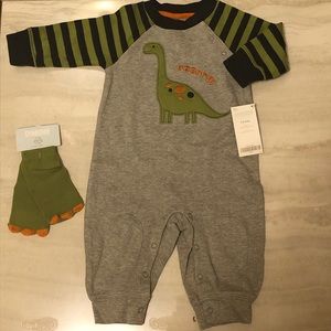 Baby boy Gymboree romper 3-6 mos NWT